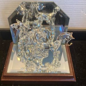 NIB Glass Pair of Horses on Scalloped Mirror Base